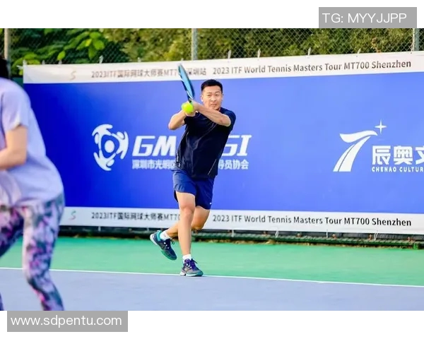 深圳乒乓球队在大师赛中的比赛经验与表现分析探讨