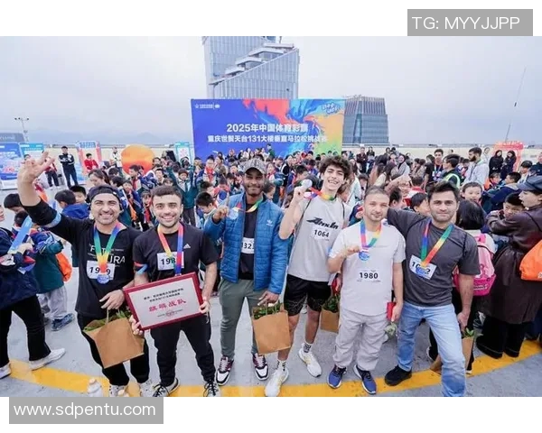 重庆极限运动队的奋斗与荣耀探索极限运动嘉年华的精彩瞬间与突破历程